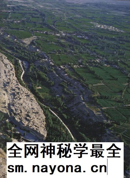 新疆画报2010年第07期.pdf电子版_新疆维吾尔族自治区志插图4 新疆画报2010年第07期.pdf电子版_新疆维吾尔族自治区志插图4