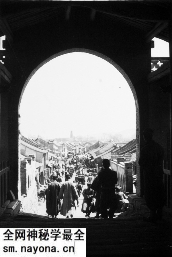 1930年代海映光拍摄的甘肃平凉街景预览图8 1930年代海映光拍摄的甘肃平凉街景预览图8