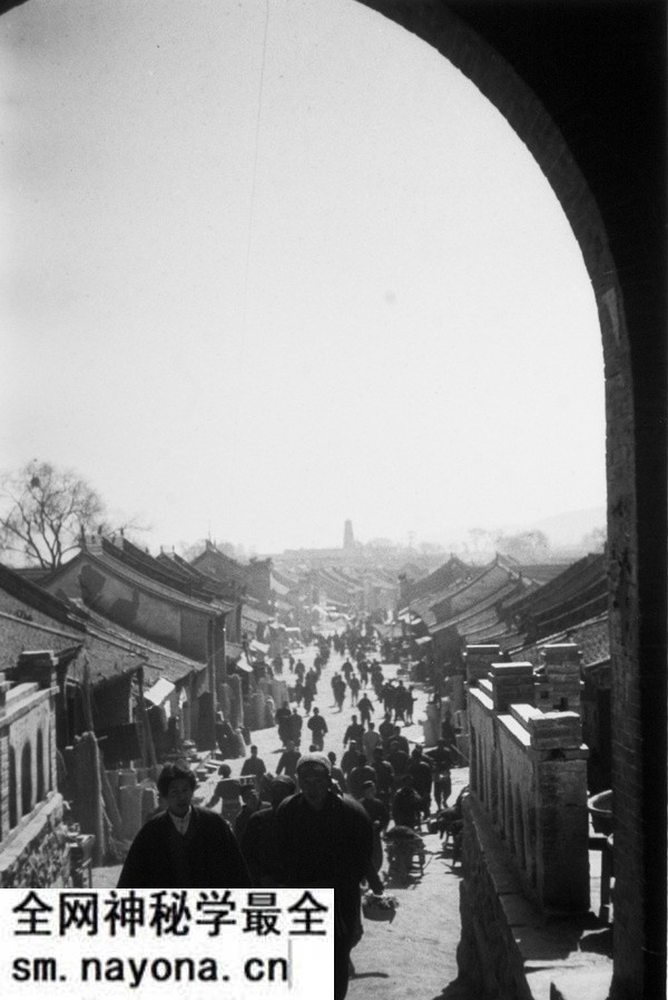 1930年代海映光拍摄的甘肃平凉街景预览图7 1930年代海映光拍摄的甘肃平凉街景预览图7