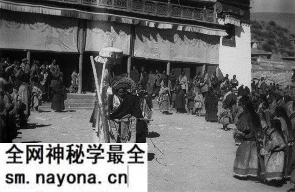 1932-1933年青海循化文都寺的转香巴活动现场实录预览图7