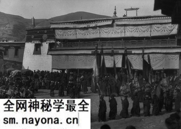 1932-1933年青海循化文都寺的转香巴活动现场实录预览图3