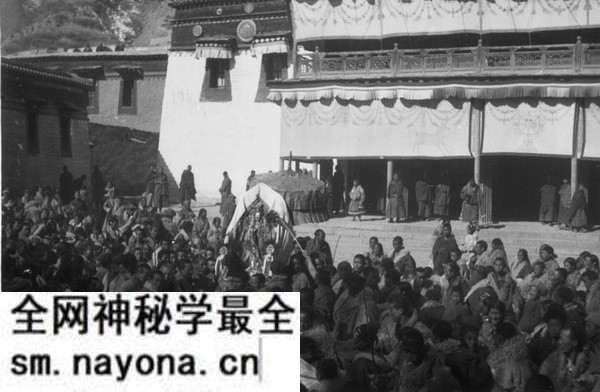 1932-1933年青海循化文都寺的转香巴活动现场实录预览图11