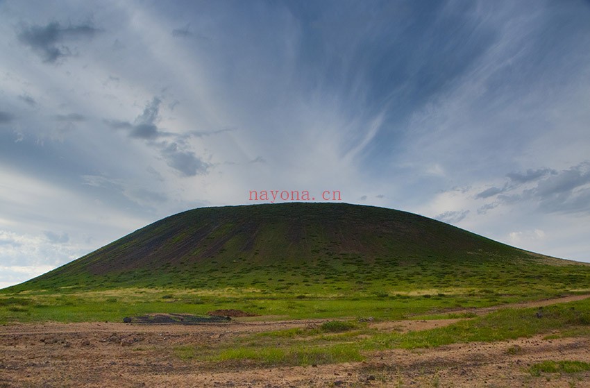 内蒙古乌兰哈达火山二日游路线