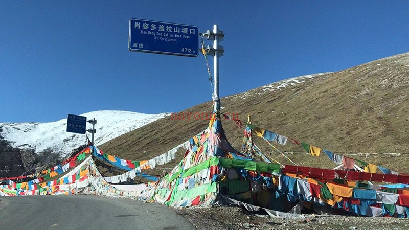 青海囊谦县然察大峡谷穿越路线