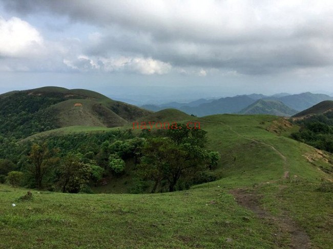 广东罗定八排山徒步路线