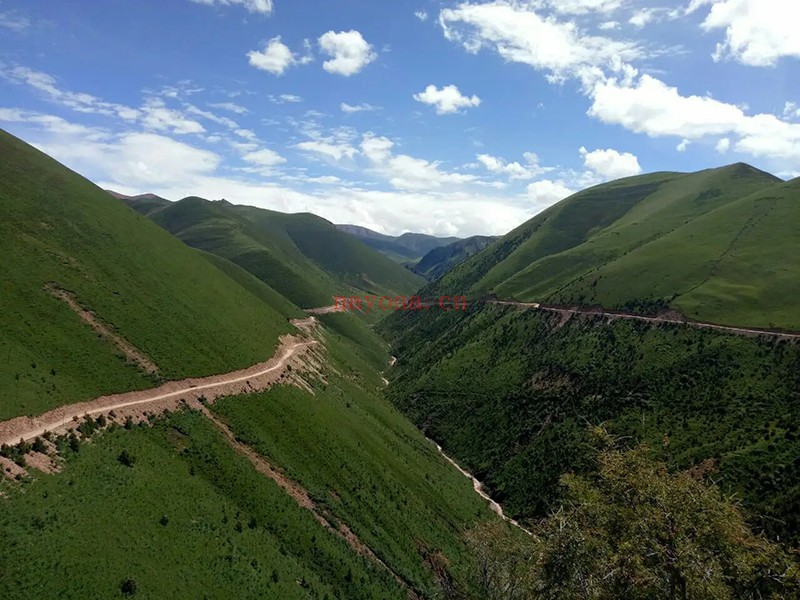 青海囊谦县然察大峡谷穿越路线