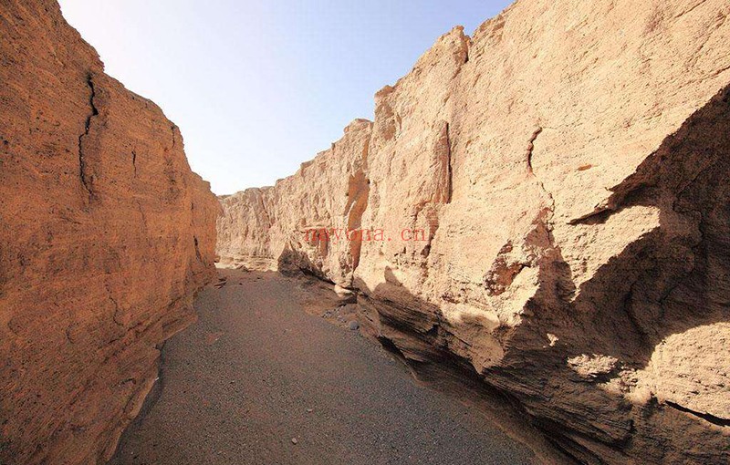 新疆罗布泊大峡谷 小泉沟路线