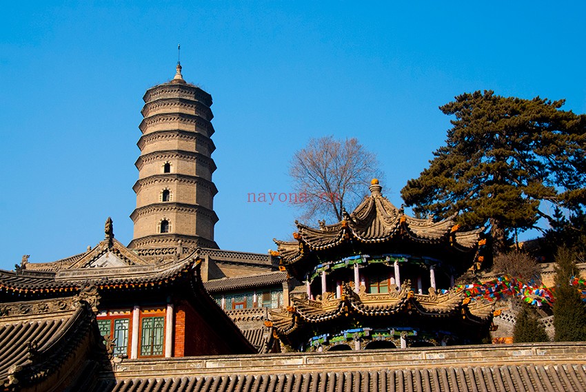 山西五台山五台朝台徒步路线
