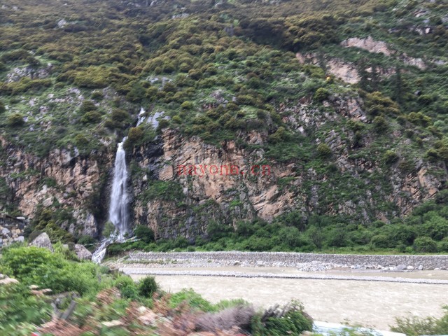 西藏嘉黎县上尼屋峡谷徒步路线
