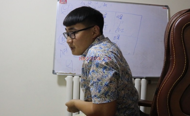 小六壬扑克牌占卜18集视频 小六壬教程